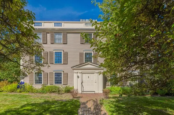 159 Brattle Street, Cambridge, MA 02138