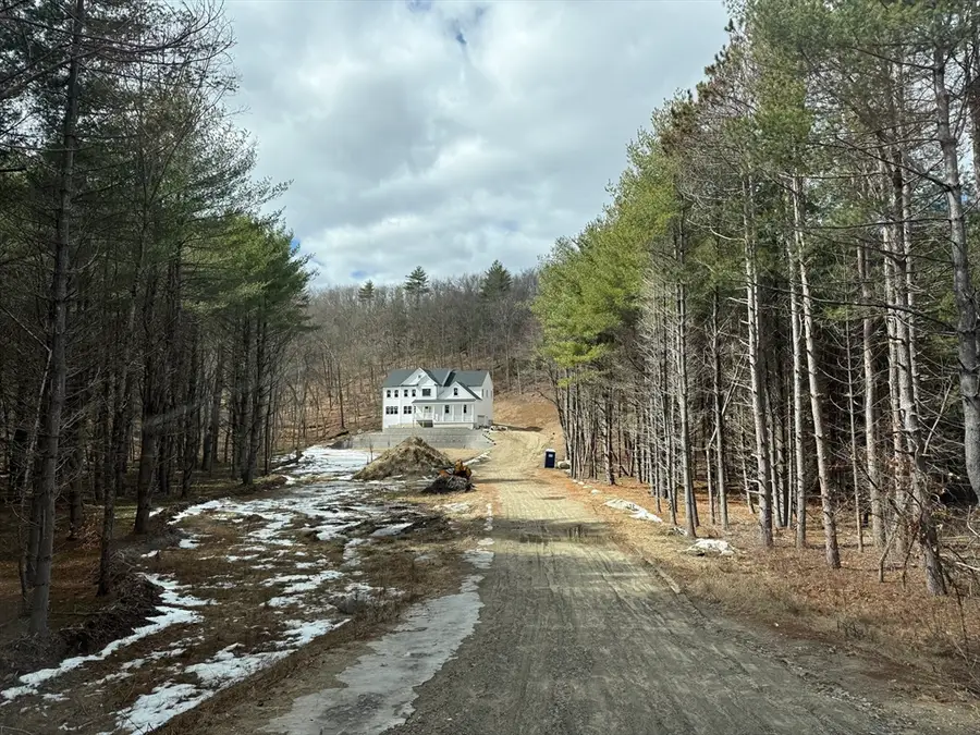 99 W River St, Upton, MA 01568 - #3