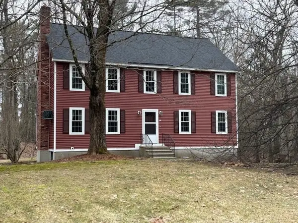 33 Lawson Farm Rd, Londonderry, NH 03053