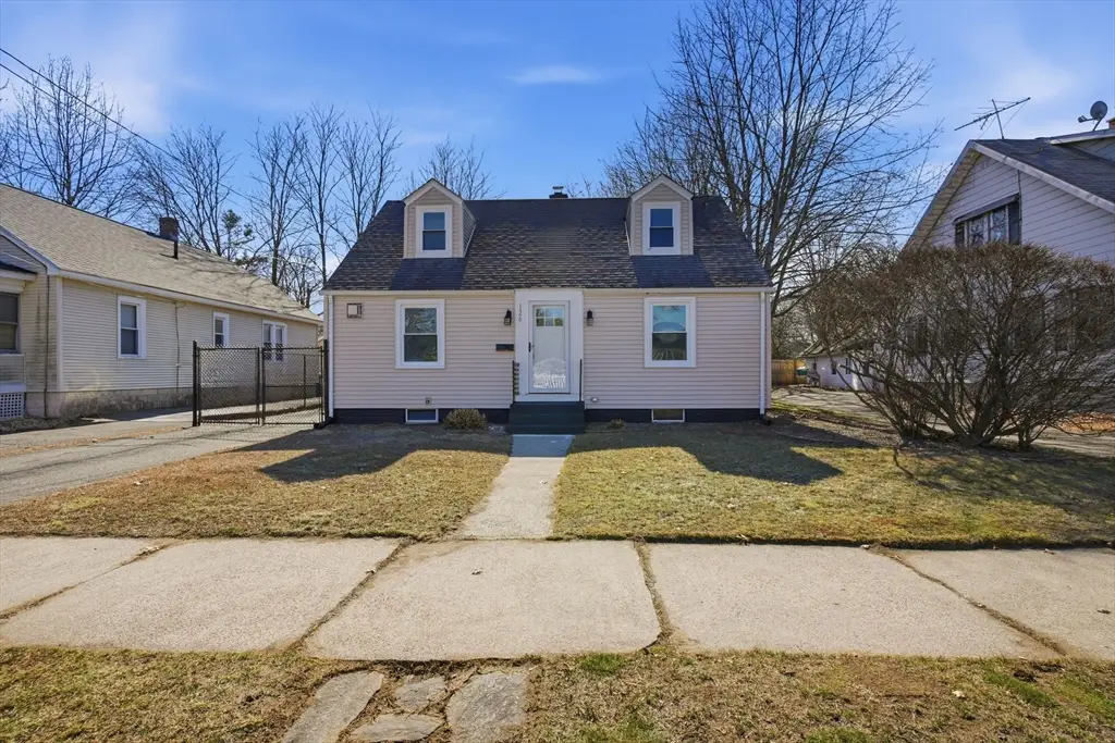 126 Windemere St, Springfield, MA 01104 - #1