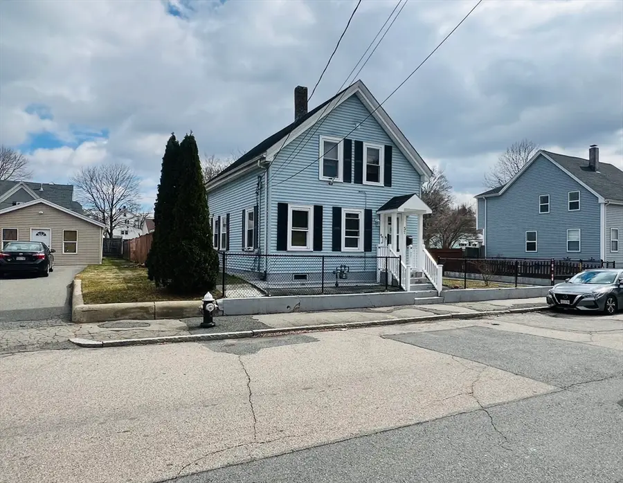 37 Taber Ave, Brockton, MA 02302 - #2