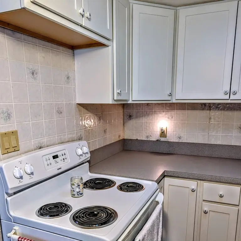 5 Clarendon Rd, Auburn, MA 01501 - #2