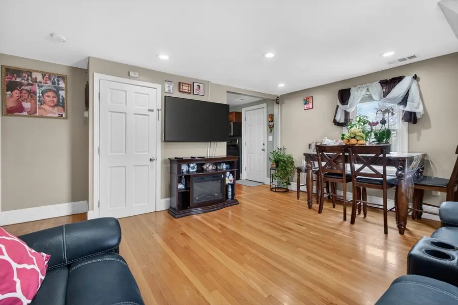 531- 531A Chatham St, Lynn, MA 01904 - #3