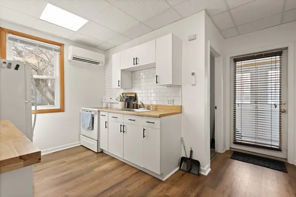 8-R North Street #5B, Plymouth, MA 02360