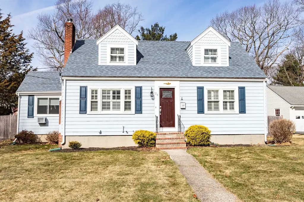24 Crestwood Circle, Norwood, MA 02062 - #1