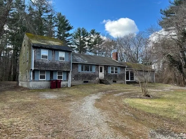 143 Plympton St, Middleboro, MA 02346 - #2