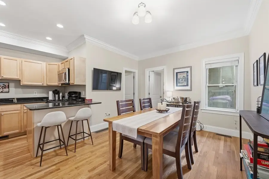 301-303 Bolton St #1, Boston, MA 02127 - #3