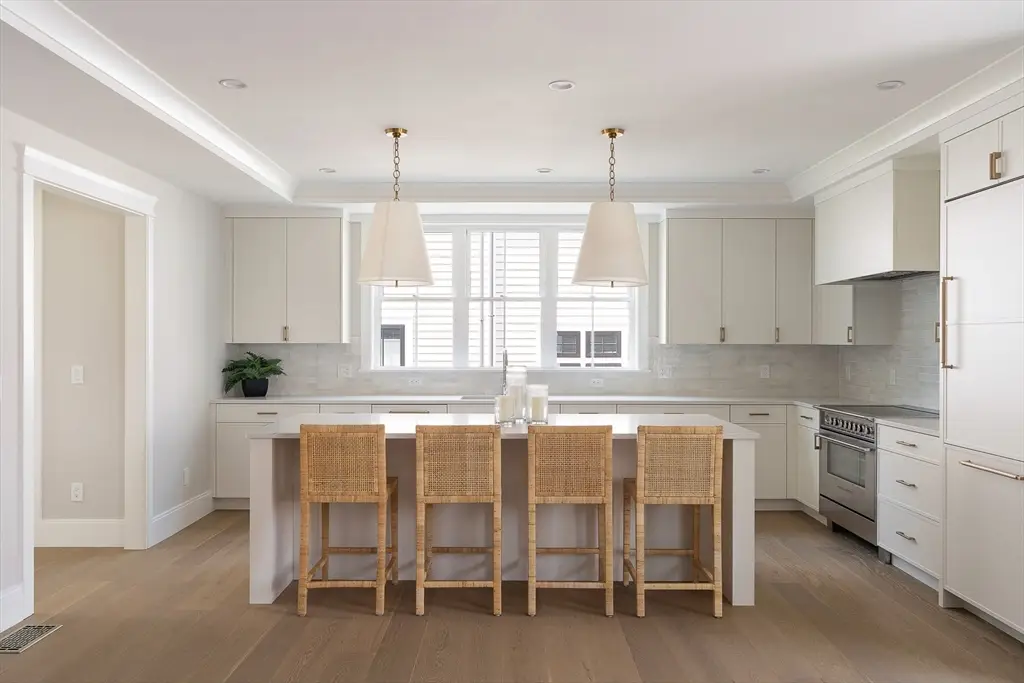 237 California St, Newton, MA 02456 - #1
