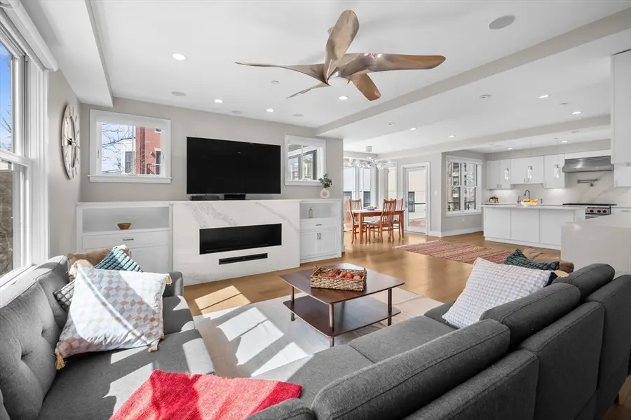 59 Auburn St #2, Brookline, MA 02446 - #3