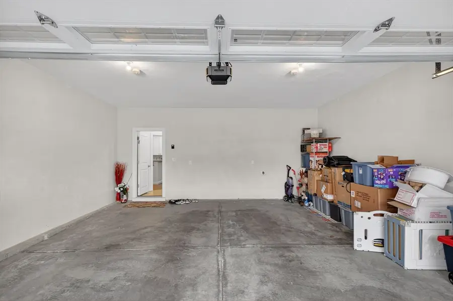 10 Logans Run #10, Millbury, MA 01527 - #2