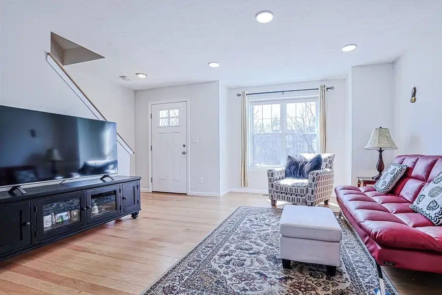 2 Walter G Wiede St #1, North Chelmsford, MA 01863 - #3