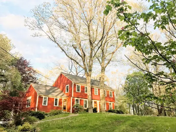 16 Page Farm Rd, Sherborn, MA 01770