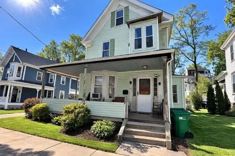 96 Allston St, Medford, MA 02155 - #3