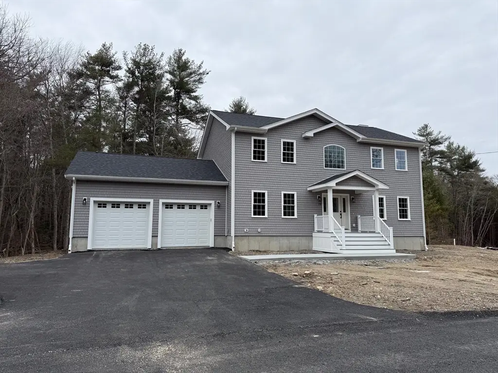 79 Park Dr., Acushnet, MA 02743 - #1