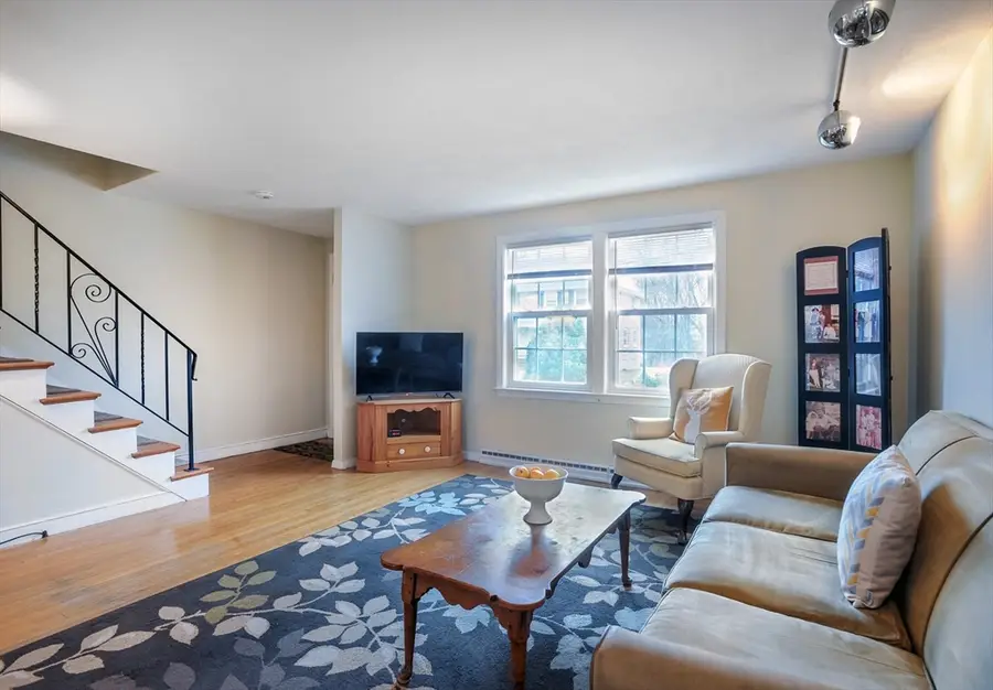 27 Clough Rd #27, Dedham, MA 02026 - #3