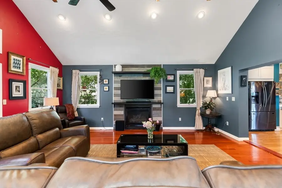 28 Gordon Rd, Medford, MA 02155 - #3