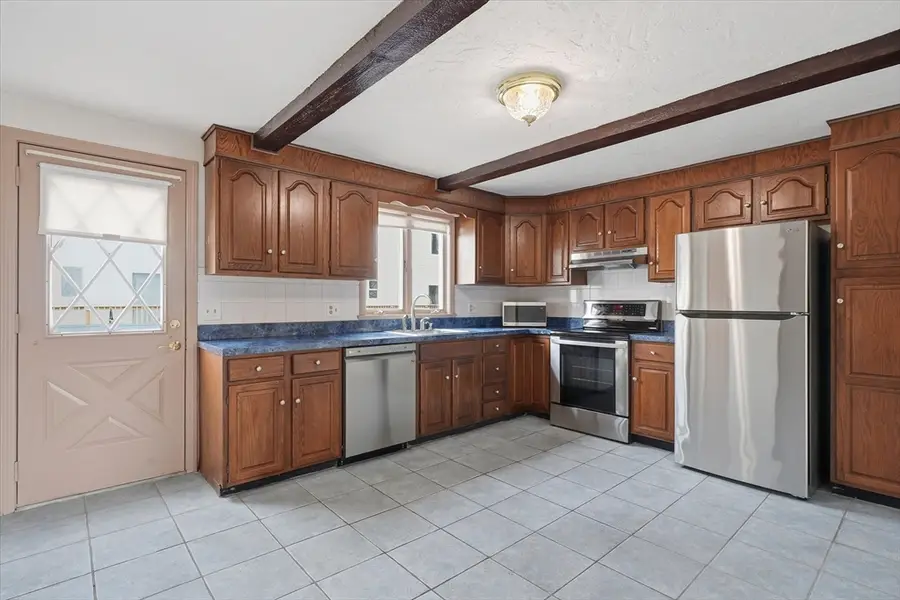 22 North Central Street #5, Peabody, MA 01960 - #3