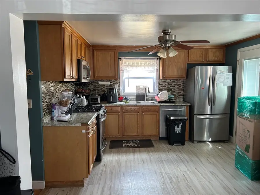 88 Pinehurst Ave, Brockton, MA 02302 - #3