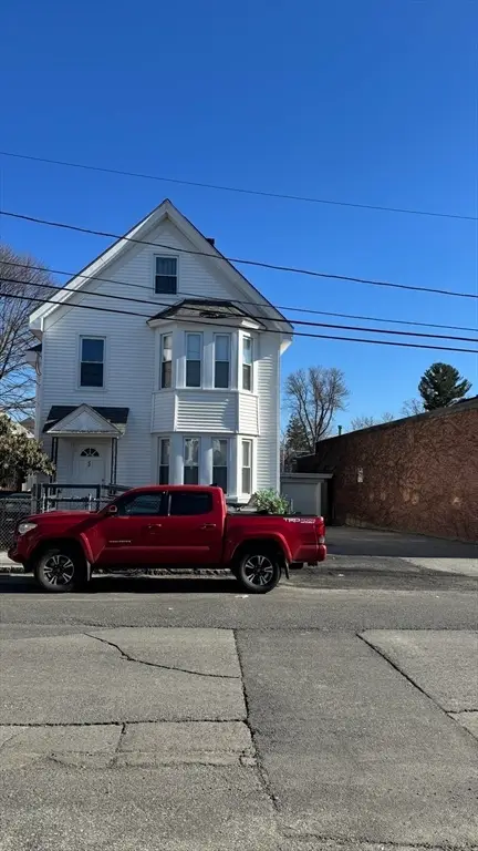 20 Annis St, Methuen, MA 01844 - #2