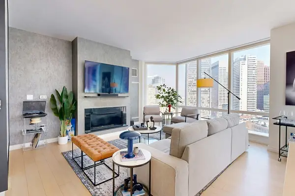 1 Franklin St #2308, Boston, MA 02110