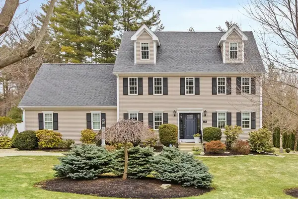 138 Fir Hill Ln, Northbridge, MA 01534