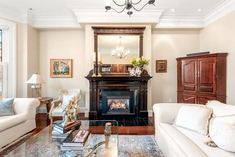 392 Marlborough St #1, Boston, MA 02115 - #3