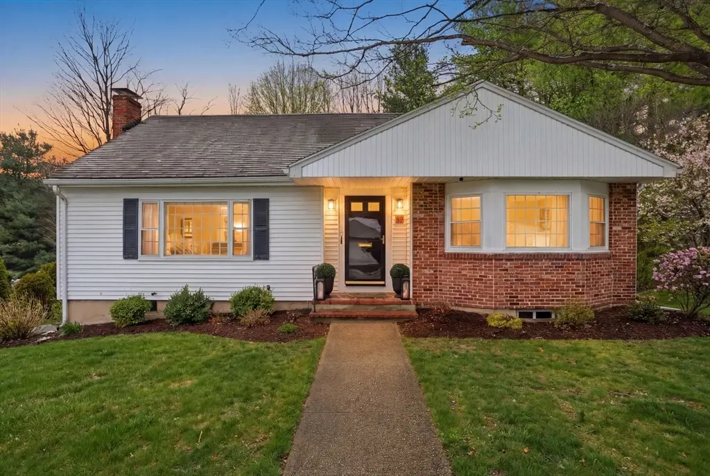 10 Celestine Ter, Stoneham, MA 02180 - #1