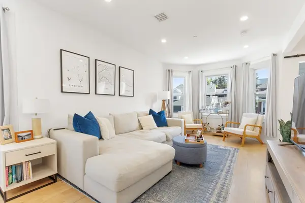 112 King Street #3, Boston, MA 02122