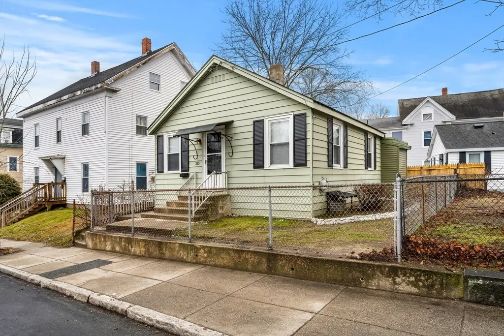 310 Washington St, Haverhill, MA 01832 - #1