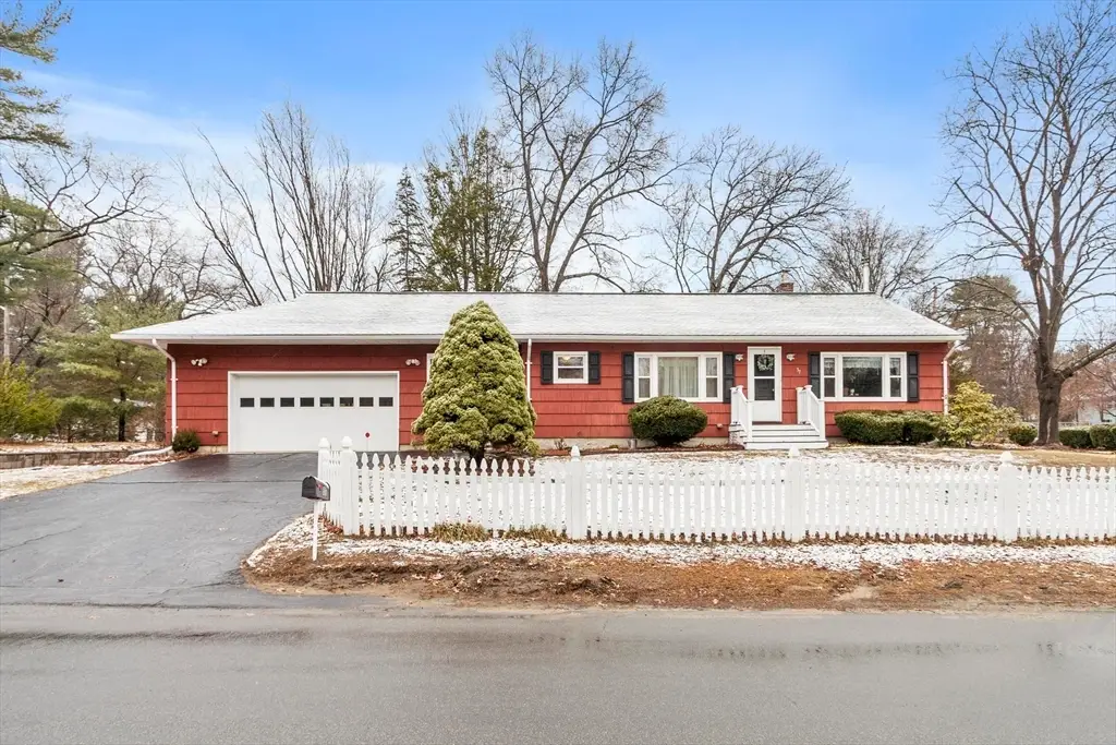 37 Manning Road, Chelmsford, MA 01824 - #1