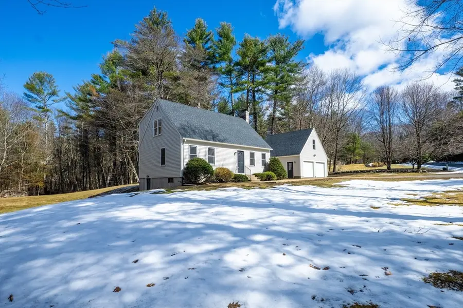 3 Charnock Cir, Rutland, MA 01543 - #2