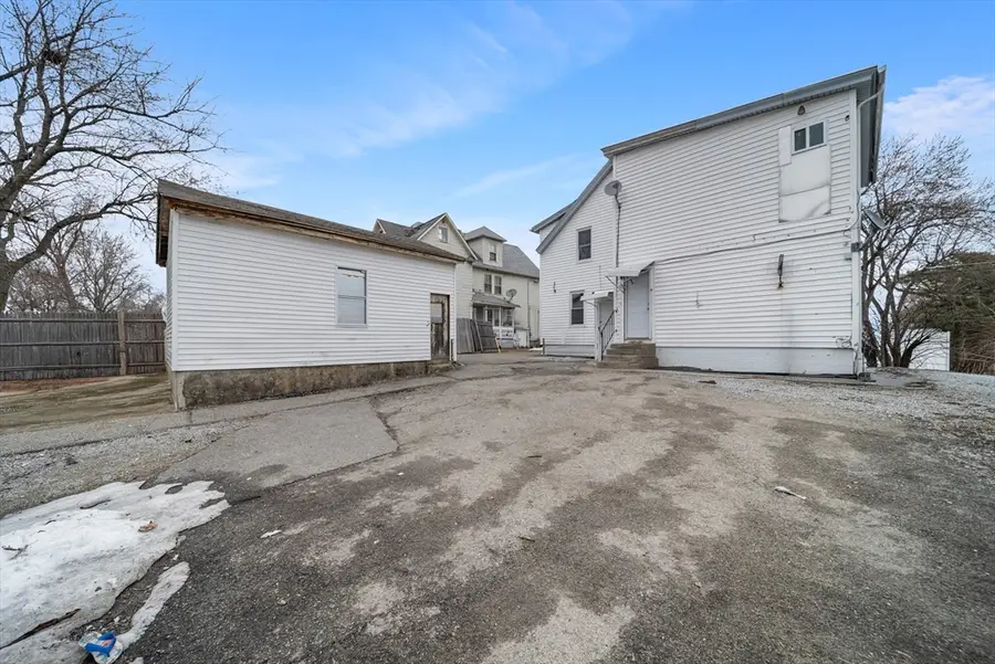 17-1/2 Balcom St, Nashua, NH 03060 - #2