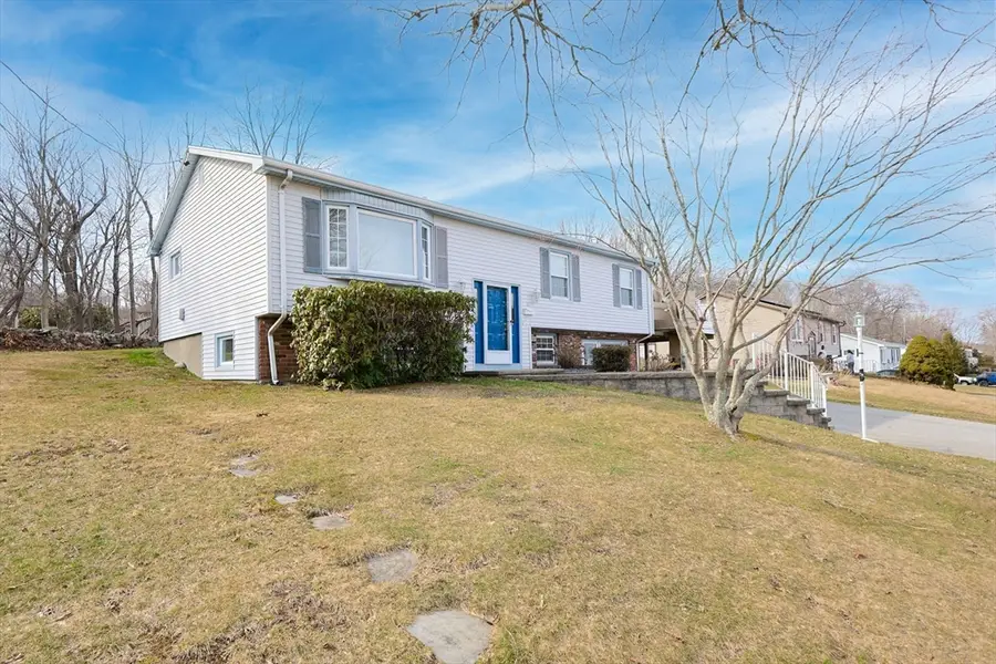 111 Almy Rd, Somerset, MA 02726 - #2