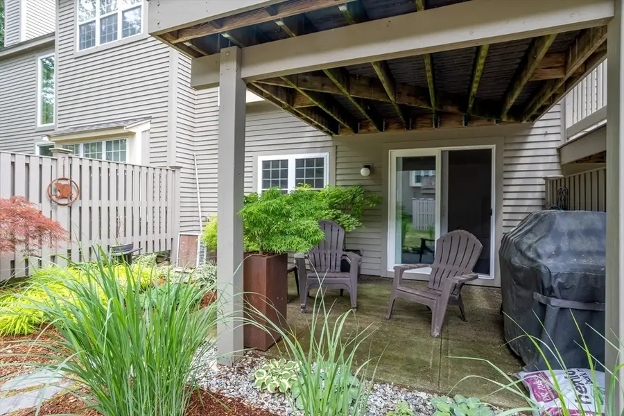 110 Ridgefield Cir #D, Clinton, MA 01510 - #3