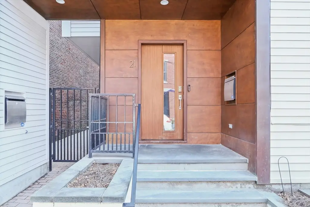 21 Oak St #1, Boston, MA 02129 - #1