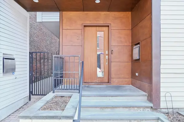 21 Oak St #1, Boston, MA 02129