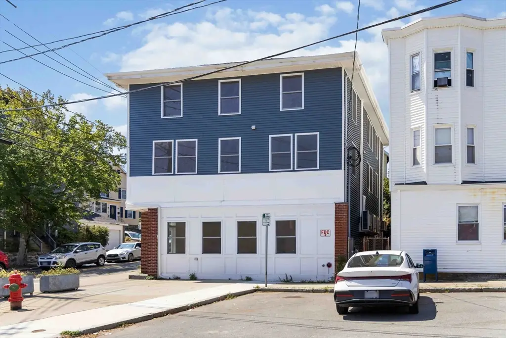 1 Glenwood St #5, Malden, MA 02148 - #1