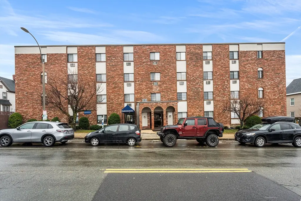 474 Broadway #25, Somerville, MA 02145 - #1