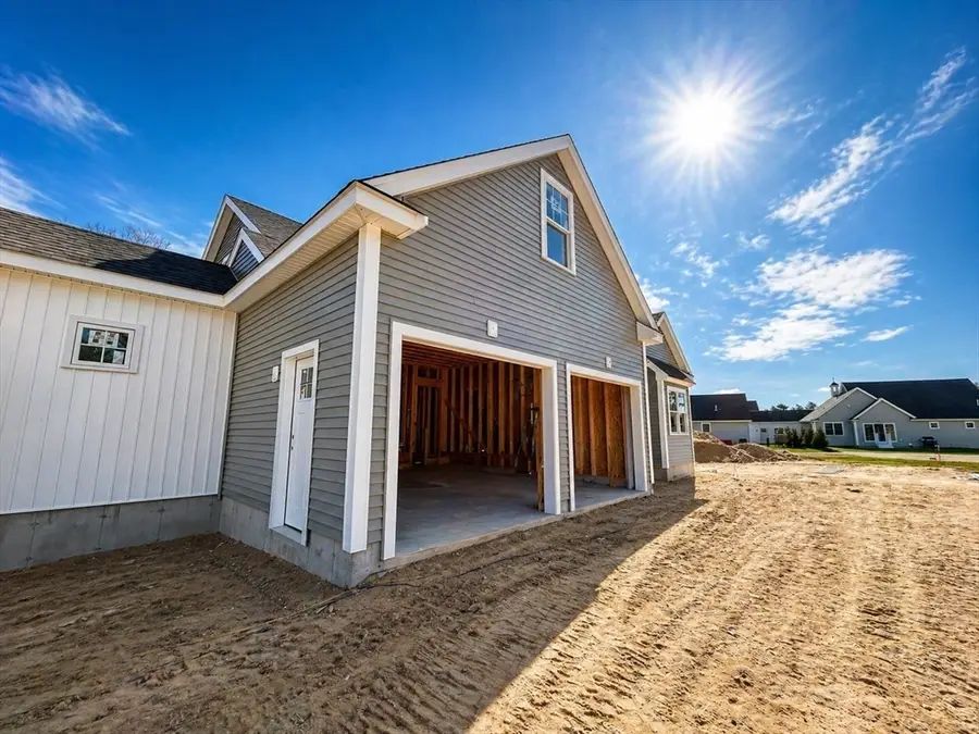 7 Weathervane Dr, Carver, MA 02330 - #3