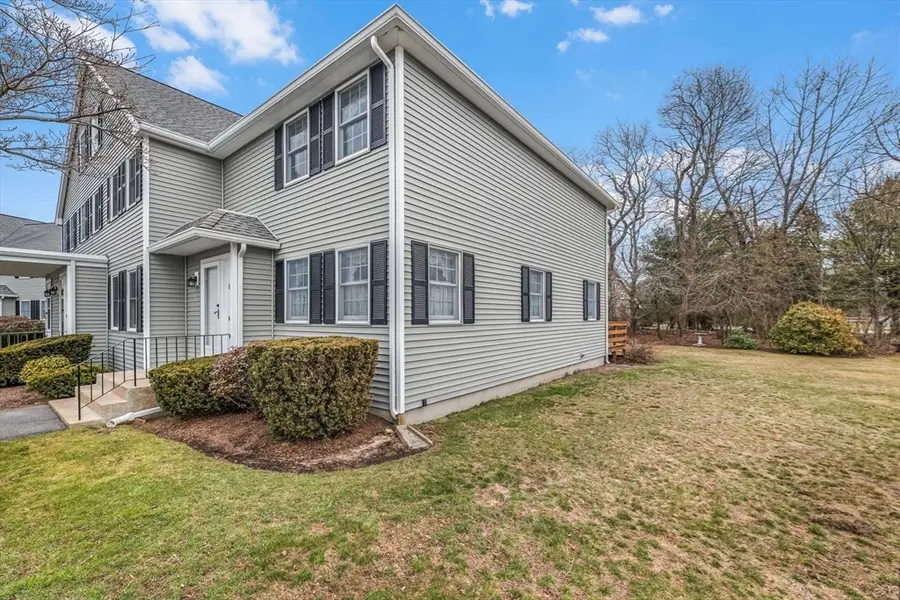 38 High St #8, Hanson, MA 02341 - #2