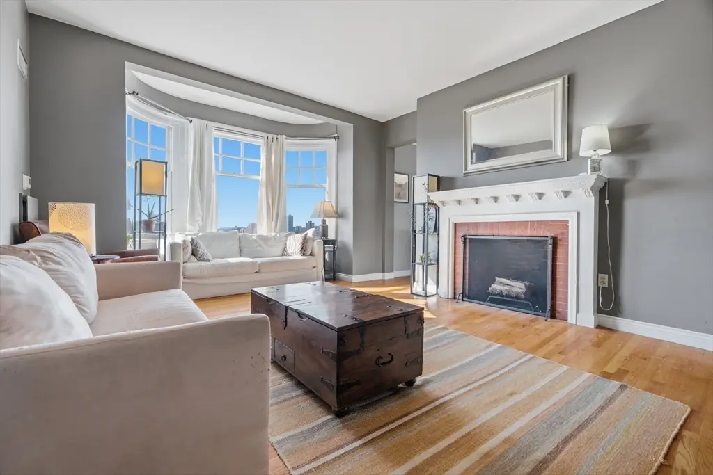 4 Charlesgate E #606, Boston, MA 02215 - #1