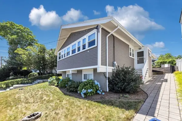 81 Houghton St, Boston, MA 02122