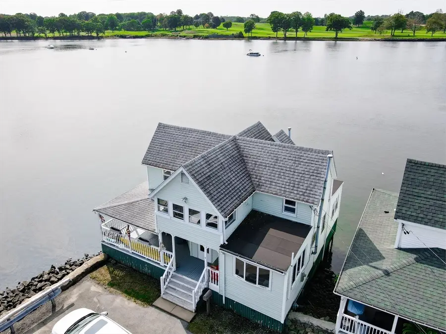 9 Parkview Ave, Beverly, MA 01915 - #3