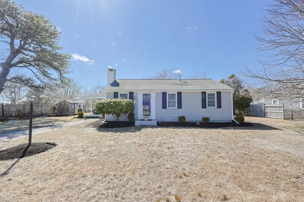 25 Niagara Ln, West Yarmouth, MA 02673 - #1