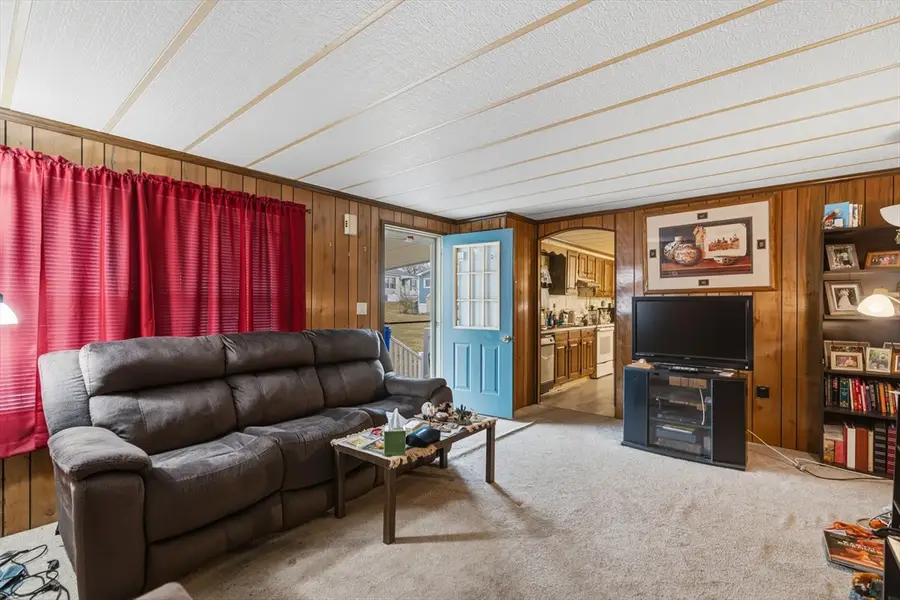 6 John Alden Rd, Taunton, MA 02780 - #3