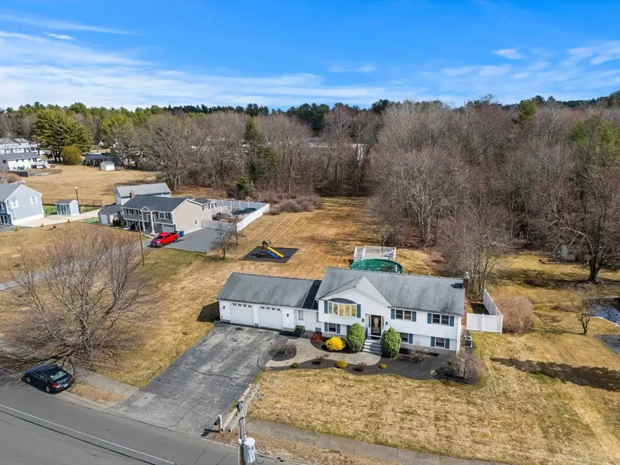 271 Beech St, Tewksbury, MA 01876 - #3