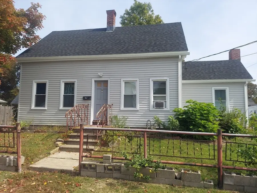 28 Grove Ave, Brockton, MA 02302 - #2