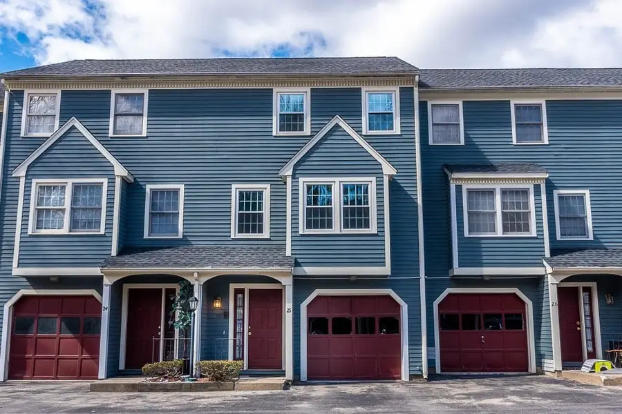 616 Princeton Blvd #25, Lowell, MA 01851 - #2