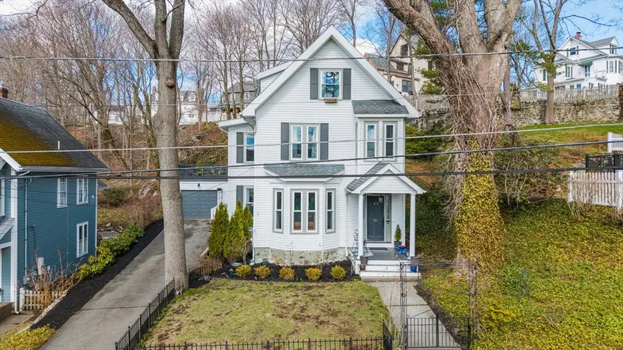 26 Poplar St, Melrose, MA 02176 - #2