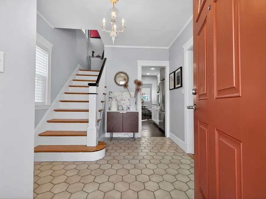 164 Floral Ave, Malden, MA 02148 - #2